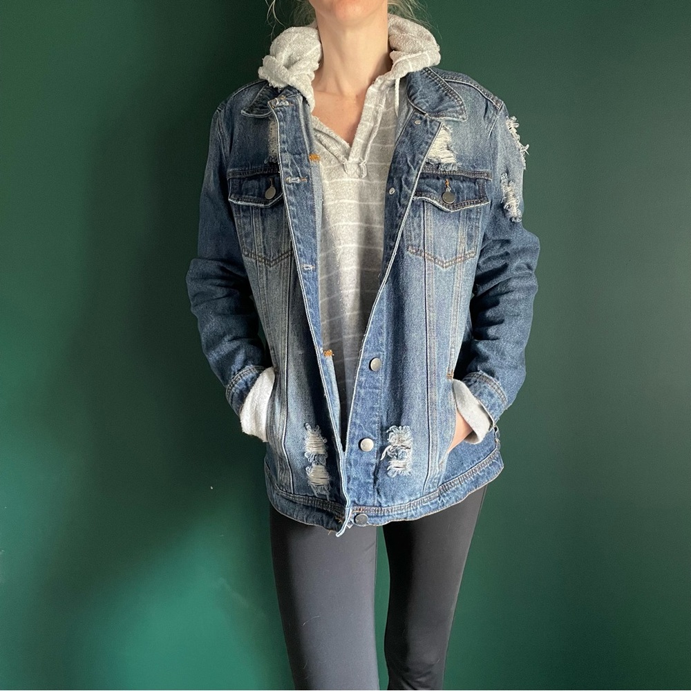 Forever 21 Haute Monde Oversized Denim Jacket: Size Medium